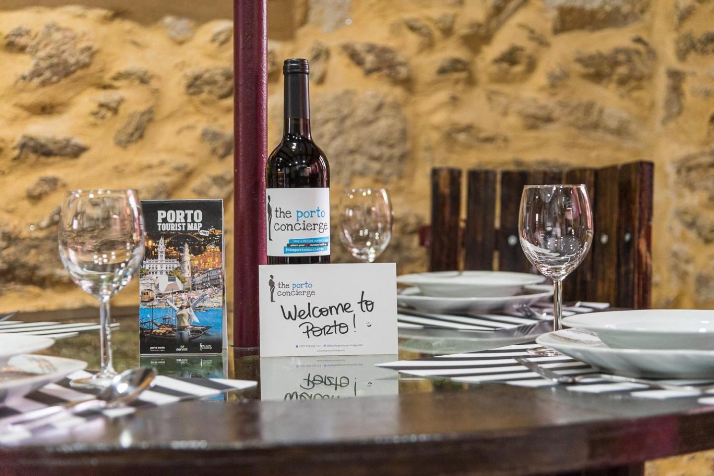 Hotel GuestReady - Sleeping Cellar Vila Nova de Gaia Esterno foto